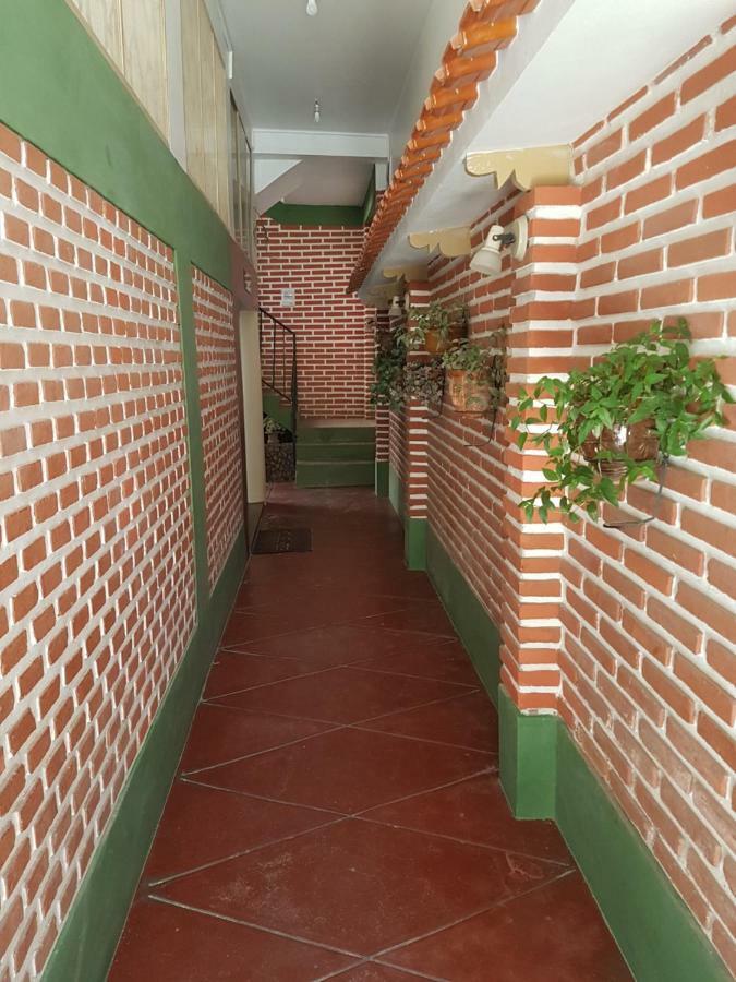 Hostel Buen Descanso سوكر المظهر الخارجي الصورة