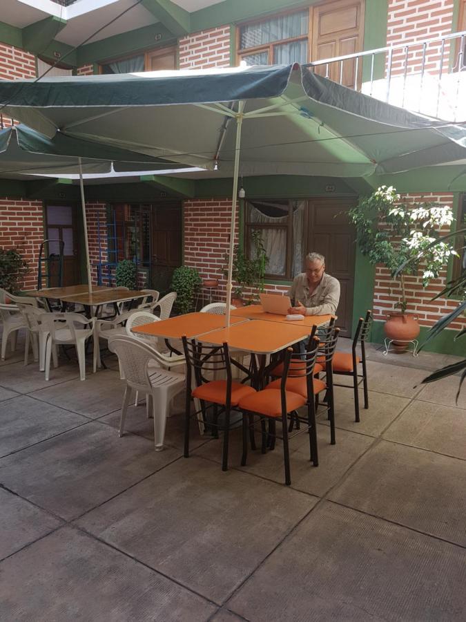 Hostel Buen Descanso سوكر المظهر الخارجي الصورة